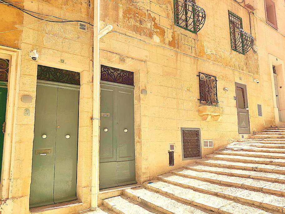 Port 531 Savynomad Harbour Residences Valletta Wow Views Extérieur photo