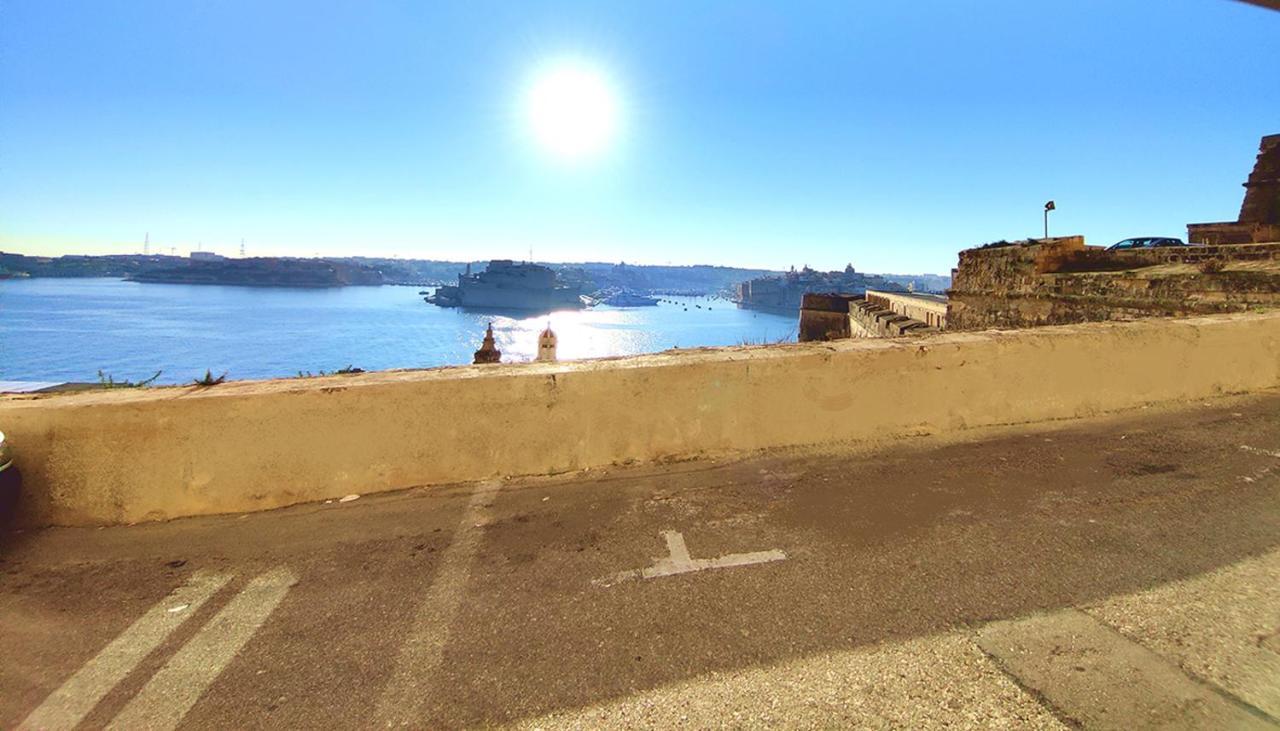 Port 531 Savynomad Harbour Residences Valletta Wow Views Extérieur photo